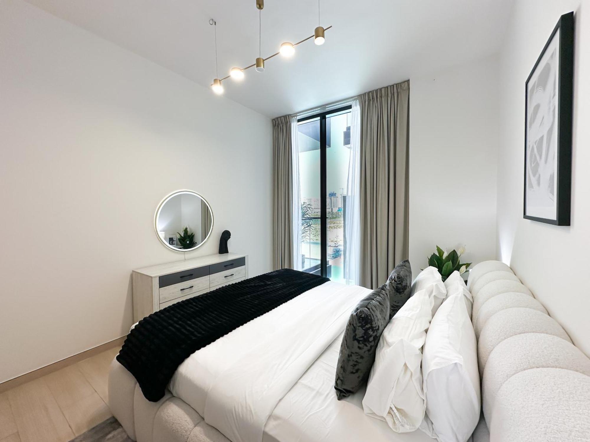 Apartment Trophy - Stardust Sanctum W Pool View In Heart Of Jvc Dubai