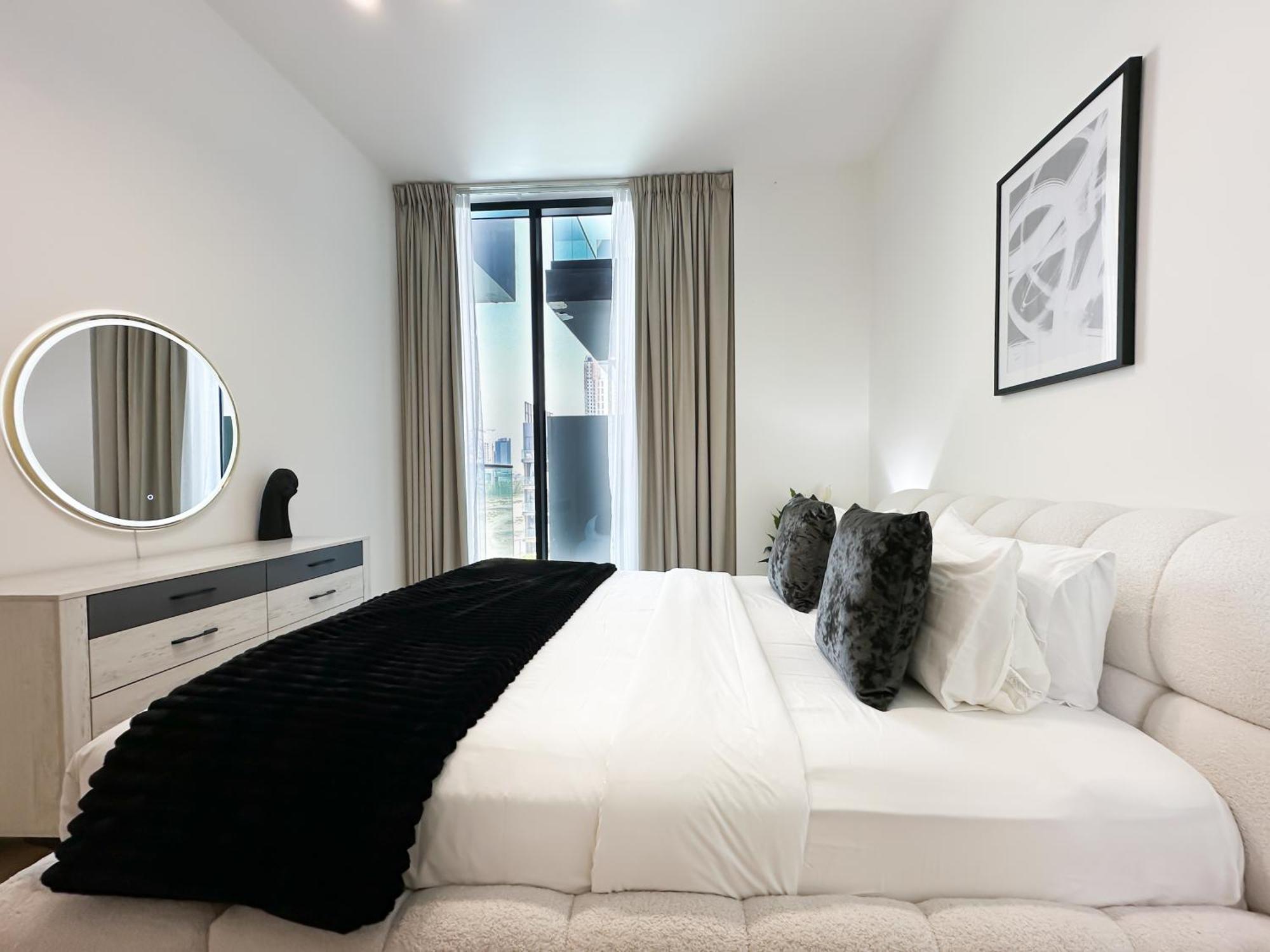 Apartment Trophy - Stardust Sanctum W Pool View In Heart Of Jvc Dubai