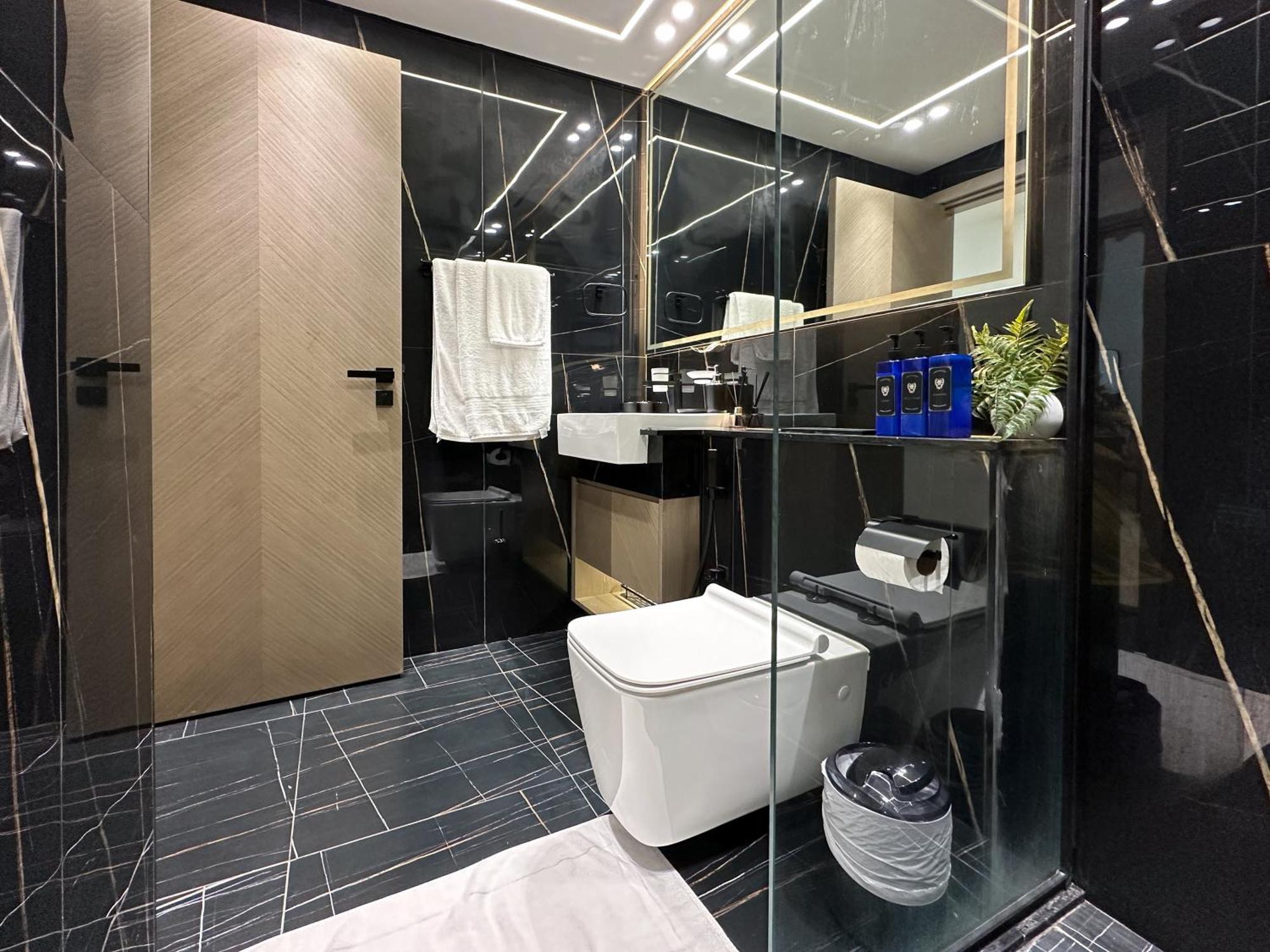 Trophy - Stardust Sanctum W Pool View In Heart Of Jvc Dubai